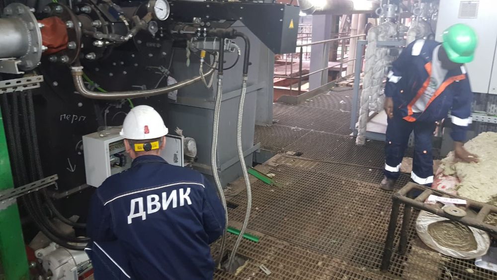 Специалисты ДВИК на объекте — пуск котельного оборудования, Гвинея